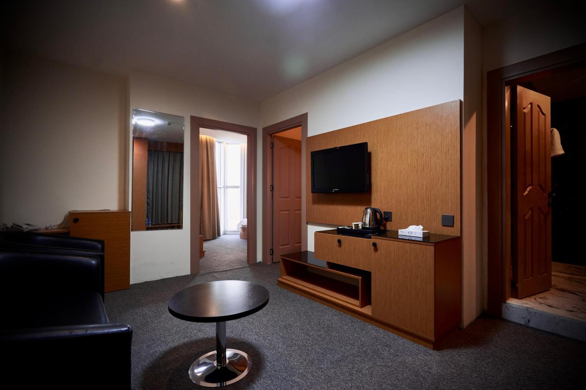 Myhotel Erbil Exterior photo